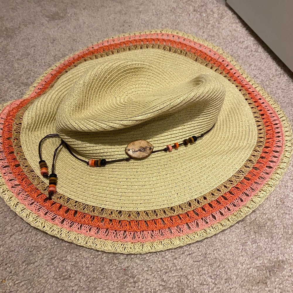 Beach hat